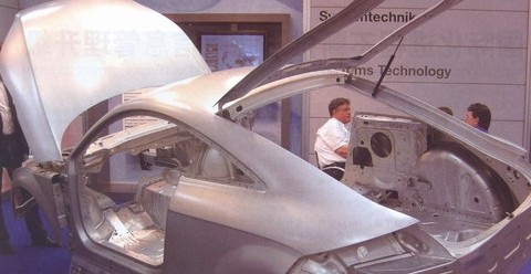 熱熔膠在汽車骨架時已經(jīng)起到作用