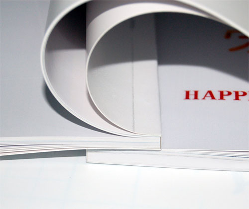 無線膠裝前的書頁覆膜效果