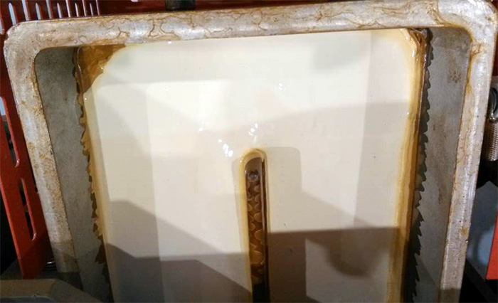 家具封邊膠高溫下的流動性好