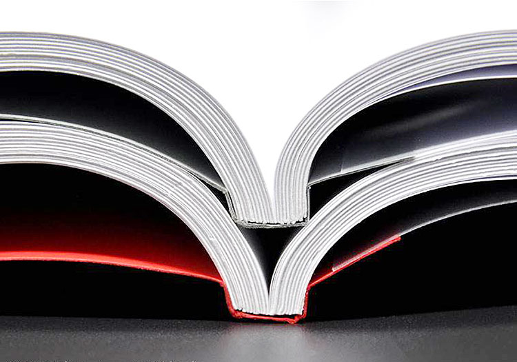 拆了書本脊背上的熱熔膠,重新膠裝